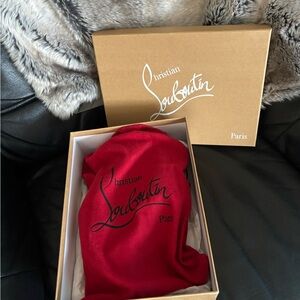 Christian Louboutin Red Heels *PRICE NEOGATABLE*